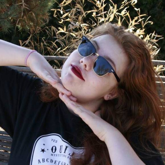 Meet your Posher, Erica - Picture 1 of 1